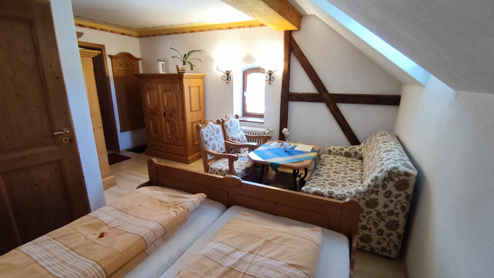 Berggasthaus & Pension Schoene Aussicht Klingenthal Buitenkant foto